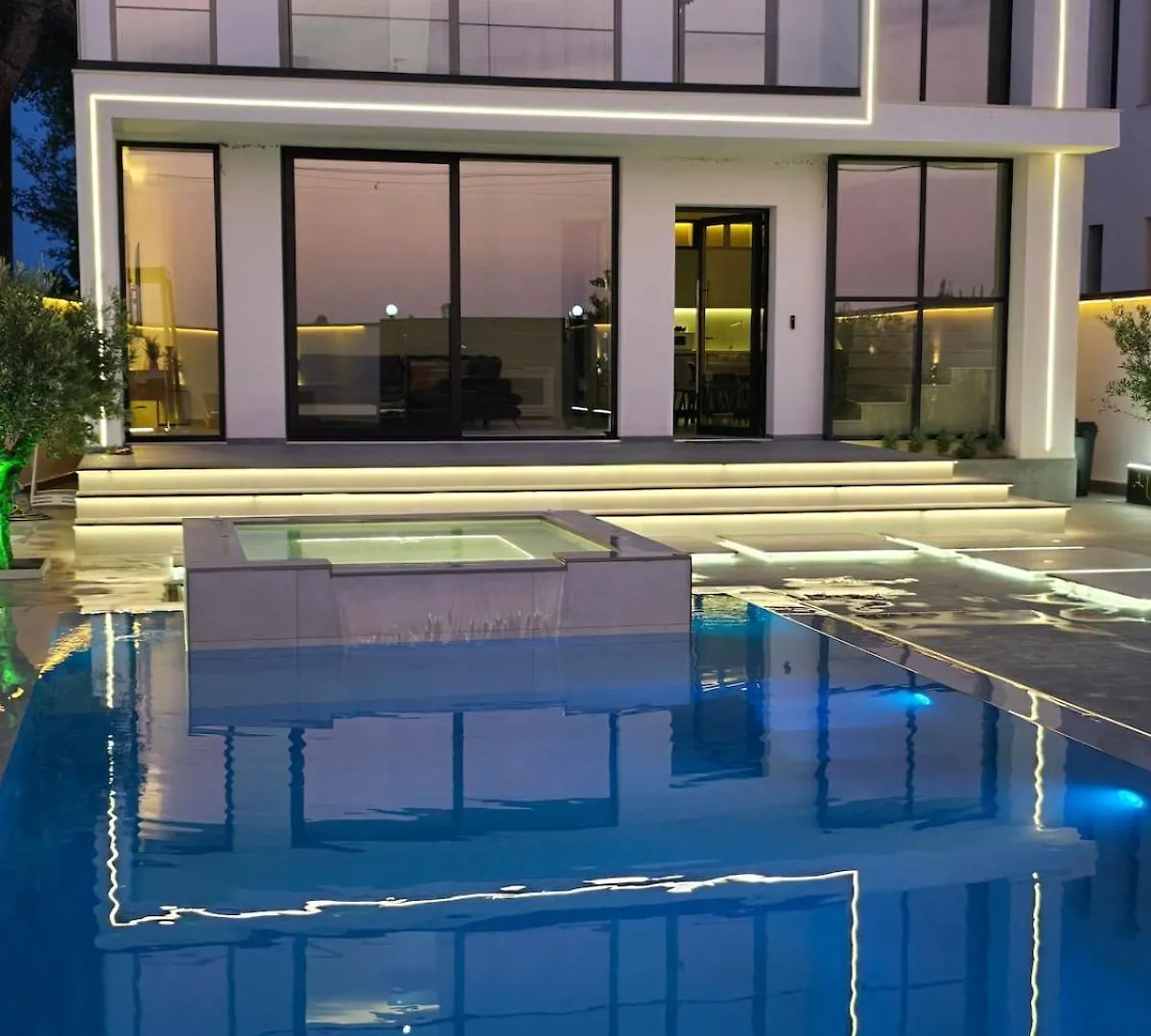 Aventus Luxury Villa Rrushkull